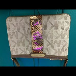 Used Small Michael Kors cross body bag